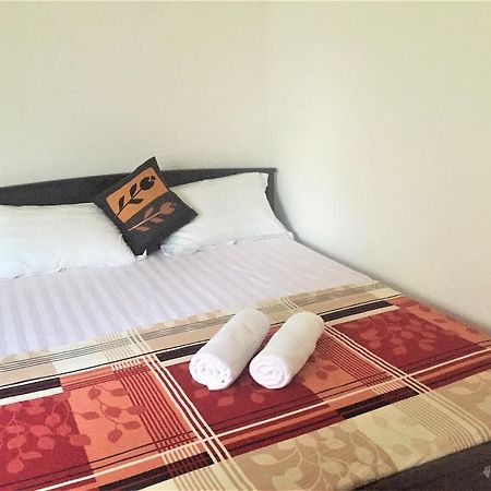 Asian Villa Negombo Bagian luar foto
