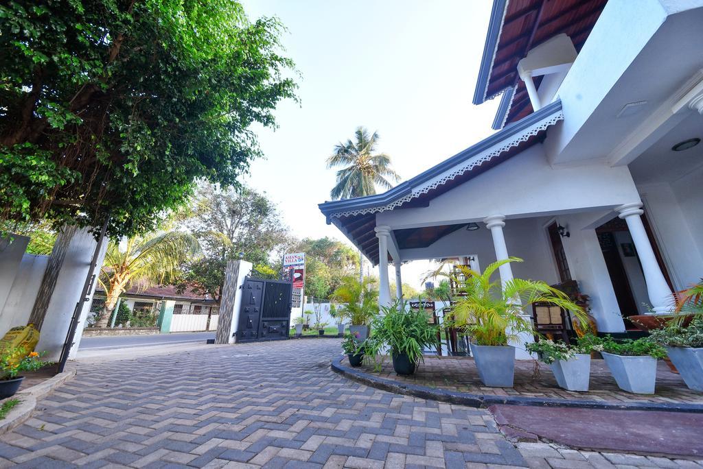 Asian Villa Negombo Bagian luar foto